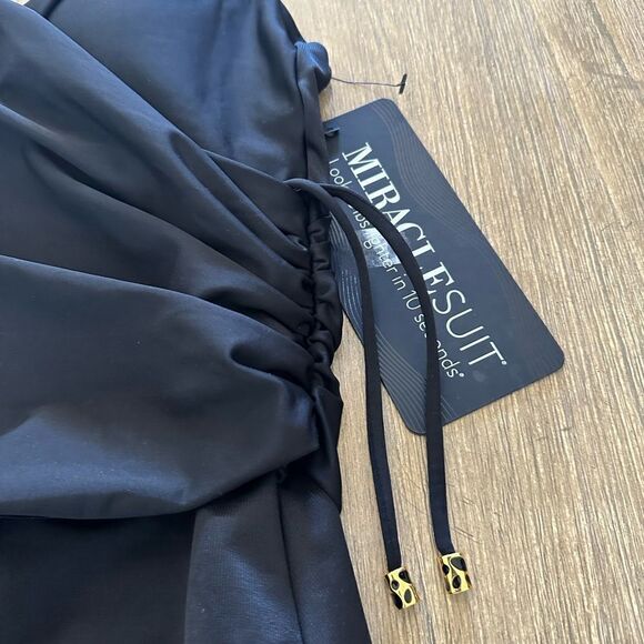 Miraclesuit Eclat One Piece Swimsuit size 10 - Picture 5 of 10